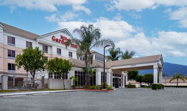 Hilton Garden Inn Arcadia Exterior