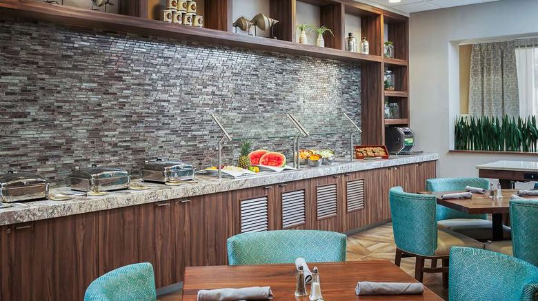 <b>Doubletree Hotel West Palm Beach Airport Restaurant</b>. Images powered by <a href="https://iceportal.shijigroup.com/" title="IcePortal" target="_blank">IcePortal</a>.