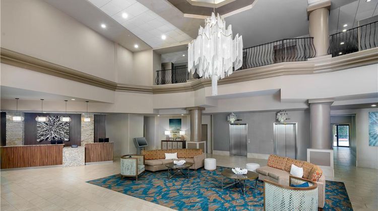 Doubletree Hotel West Palm Beach Airport Lobby