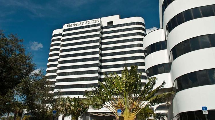 Embassy Suites West Palm Beach Central Exterior