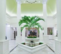 Hilton Garden Inn Palm Beach Gardens Lobby