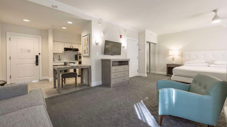 <b>Homewood Suites Palm Beach Gardens Room</b>. Images powered by <a href="https://iceportal.shijigroup.com/" title="IcePortal" target="_blank">IcePortal</a>.