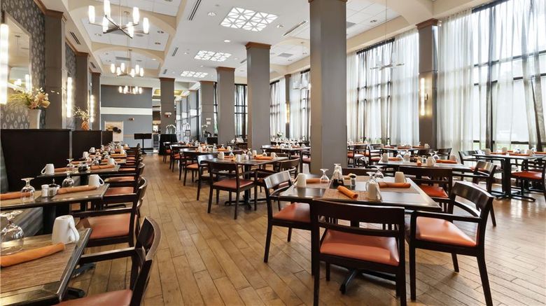 <b>Doubletree Hotel Palm Beach Gardens Restaurant</b>. Images powered by <a href="https://iceportal.shijigroup.com/" title="IcePortal" target="_blank">IcePortal</a>.