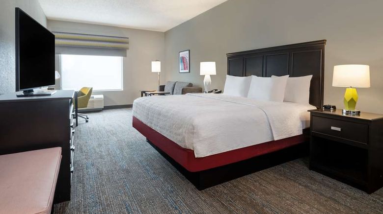 <b>Hampton Inn West Palm Beach Room</b>. Images powered by <a href="https://iceportal.shijigroup.com/" title="IcePortal" target="_blank">IcePortal</a>.