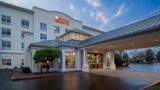 Hilton Garden Inn Portland Airport Exterior