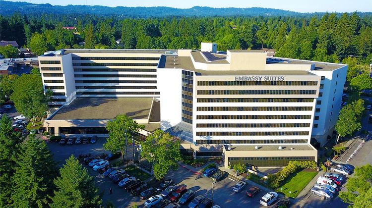 Embassy Suites by Hilton Portland Tigard Exterior