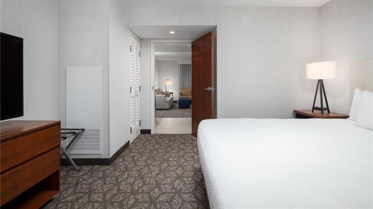 Embassy Suites Portland Airport Room