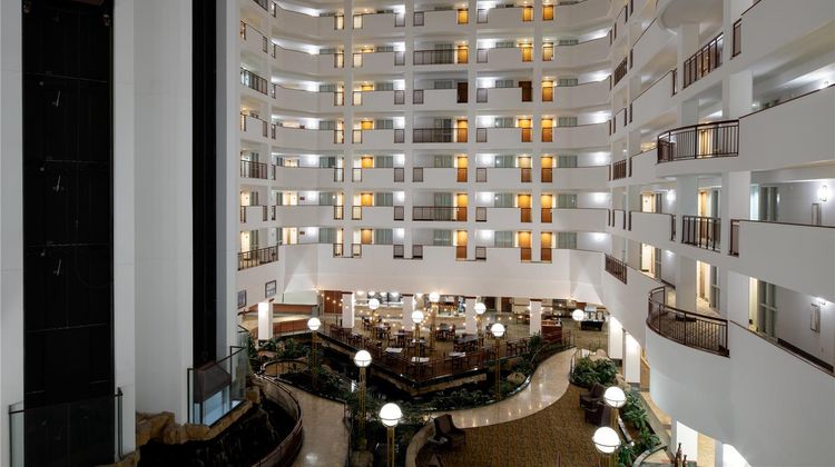 Embassy Suites Portland Airport Lobby