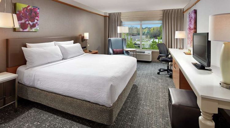 Hilton Garden Inn Portland/Lake Oswego Room