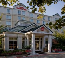Hilton Garden Inn Portland/Lake Oswego Exterior