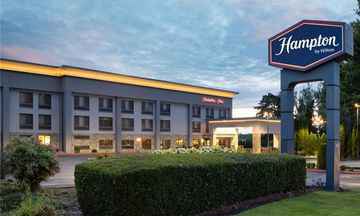 Hampton Inn Portland East