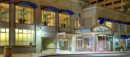 Hilton Portland Downtown Exterior