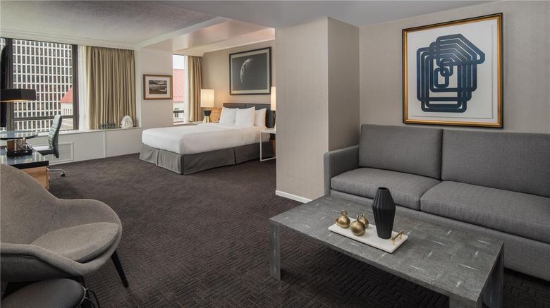 <b>Hilton Portland Downtown Room</b>. Images powered by <a href="https://iceportal.shijigroup.com/" title="IcePortal" target="_blank">IcePortal</a>.