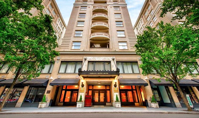 Embassy Suites Portland - Downtown Exterior