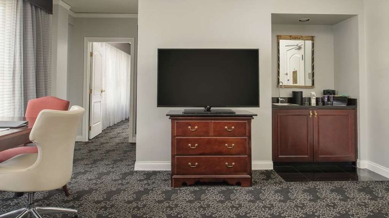 <b>Embassy Suites Portland - Downtown Room</b>. Images powered by <a href="https://iceportal.shijigroup.com/" title="IcePortal" target="_blank">IcePortal</a>.