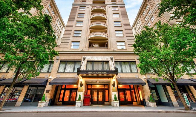 Embassy Suites Portland - Downtown Exterior