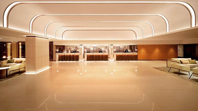 <b>Hilton Petaling Jaya Lobby</b>. Images powered by <a href="https://iceportal.shijigroup.com/" title="IcePortal" target="_blank">IcePortal</a>.