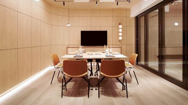 <b>Hilton Petaling Jaya Meeting</b>. Images powered by <a href="https://iceportal.shijigroup.com/" title="IcePortal" target="_blank">IcePortal</a>.