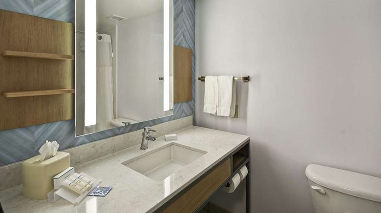 <b>Hilton Garden Inn Panama City Room</b>. Images powered by <a href="https://iceportal.shijigroup.com/" title="IcePortal" target="_blank">IcePortal</a>.