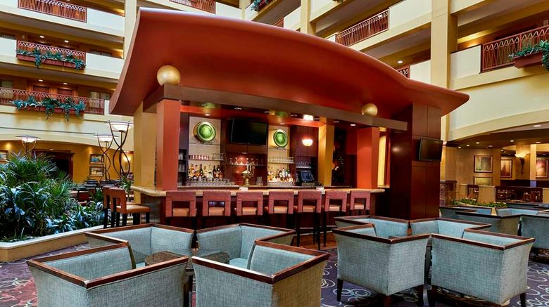<b>Embassy Suites Hampton Roads Restaurant</b>. Images powered by <a href="https://iceportal.shijigroup.com/" title="IcePortal" target="_blank">IcePortal</a>.