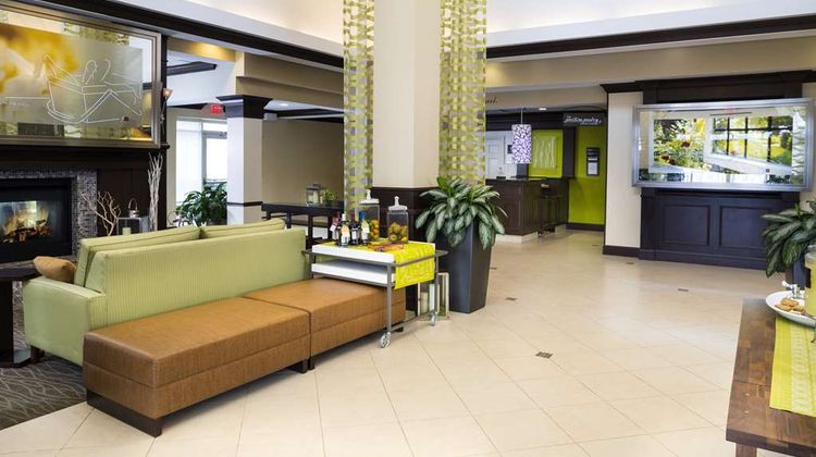 Hilton Garden Inn Coliseum Central Lobby