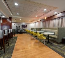 Hampton Inn Newport News-Victory Blvd Lobby
