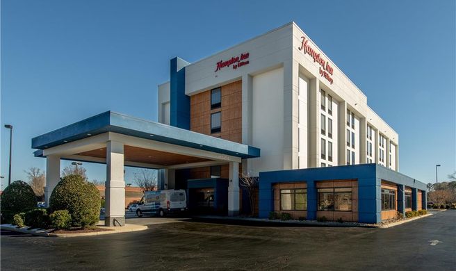 Hampton Inn Newport News-Victory Blvd Exterior