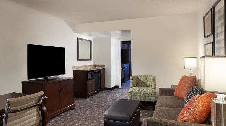 Embassy Suites Philadelphia Airport Room