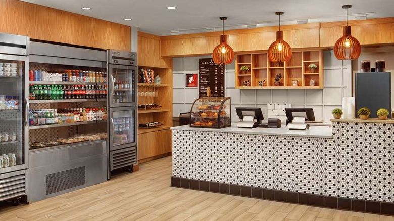 <b>DoubleTree by Hilton Hotel Center City Restaurant</b>. Images powered by <a href="https://iceportal.shijigroup.com/" title="IcePortal" target="_blank">IcePortal</a>.