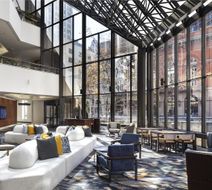 DoubleTree by Hilton Hotel Center City Lobby