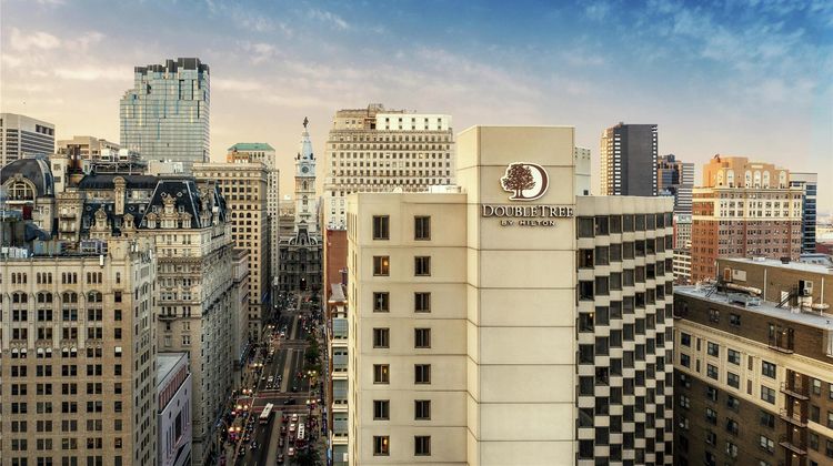 DoubleTree by Hilton Hotel Center City Exterior