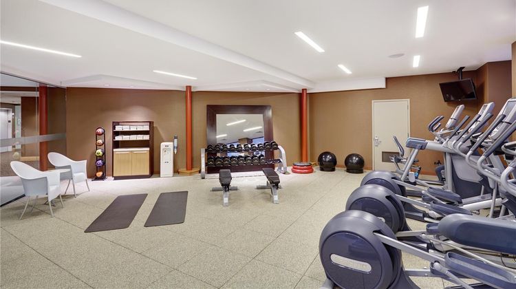DoubleTree by Hilton Hotel Center City Health