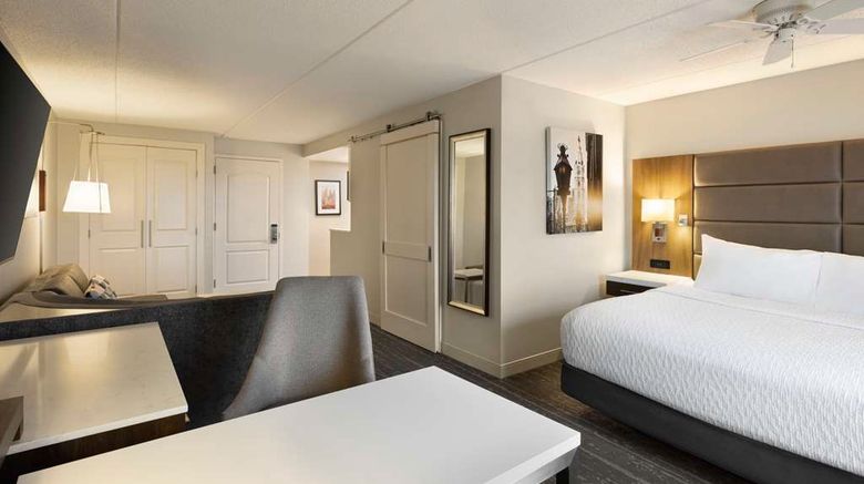 <b>Homewood Suites by Hilton City Avenue Room</b>. Images powered by <a href="https://iceportal.shijigroup.com/" title="IcePortal" target="_blank">IcePortal</a>.