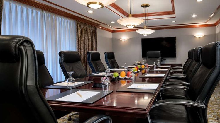 DoubleTree by Hilton Philadelphia Arpt Meeting