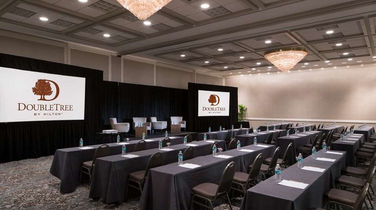 DoubleTree by Hilton Philadelphia Arpt Meeting