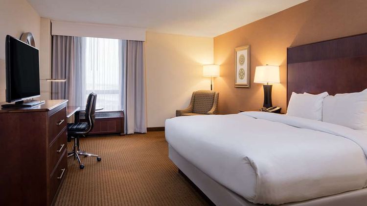 DoubleTree by Hilton Philadelphia Arpt Room