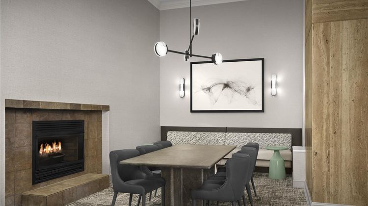 DoubleTree by Hilton Philadelphia Arpt Lobby