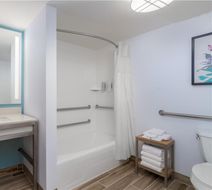 Hilton Garden Inn Dover Room