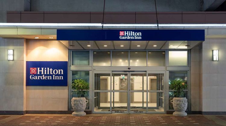 Hilton Garden Inn Philadelphia Ctr City Exterior