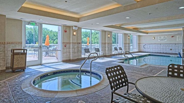 Hilton Garden Inn Mt Laurel Pool