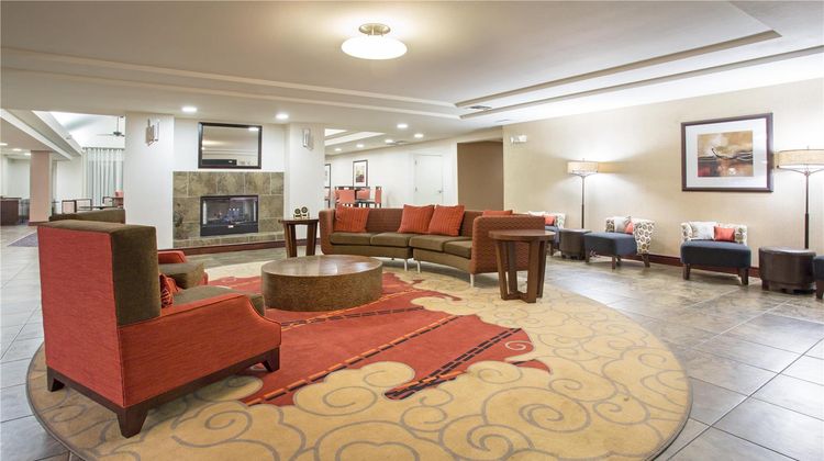 Homewood Suites by Hilton Phoenix Lobby