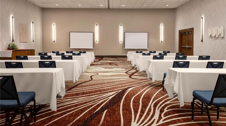<b>Hilton Garden Inn Phoenix Airport Meeting</b>. Images powered by <a href="https://iceportal.shijigroup.com/" title="IcePortal" target="_blank">IcePortal</a>.