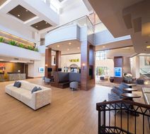 Hilton Phoenix Airport Lobby
