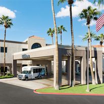Hilton Phoenix Airport
