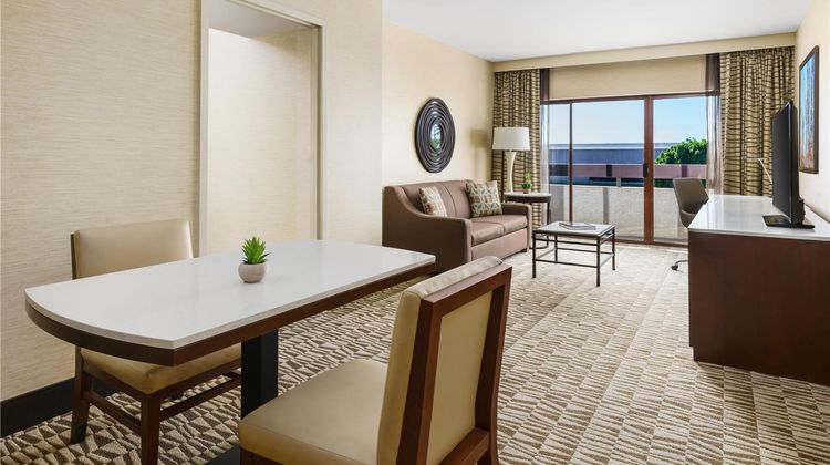 Hilton Phoenix Airport Room