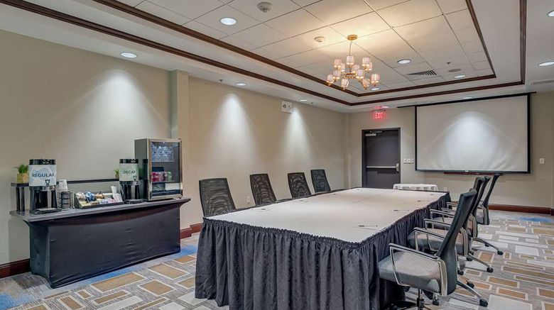 <b>Hilton Garden Inn Phoenix Airport North Meeting</b>. Images powered by <a href="https://iceportal.shijigroup.com/" title="IcePortal" target="_blank">IcePortal</a>.