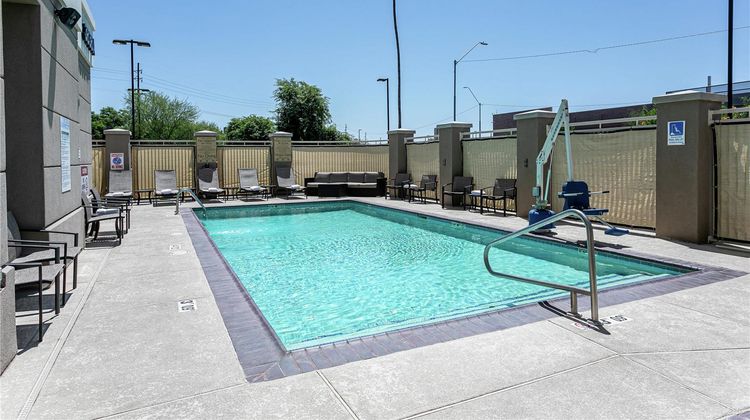 Hilton Garden Inn Phoenix Airport North Pool