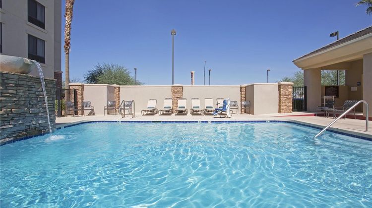 Hilton Garden Inn Phoenix/Avondale Pool