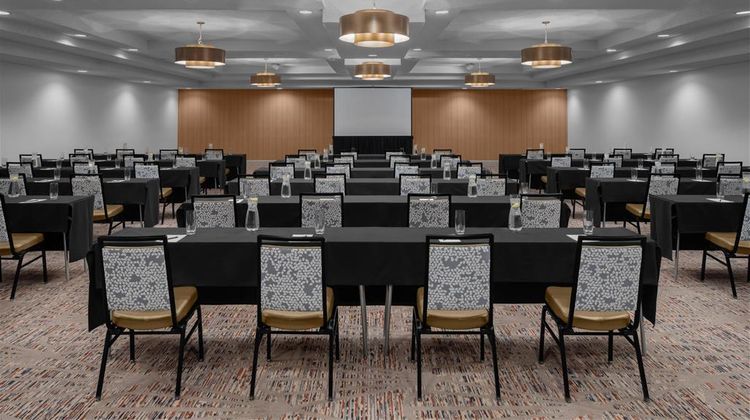 Embassy Suites Phoenix  Biltmore Meeting