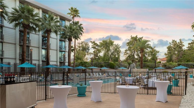 <b>Embassy Suites Phoenix  Biltmore Pool</b>. Images powered by <a href="https://iceportal.shijigroup.com/" title="IcePortal" target="_blank">IcePortal</a>.